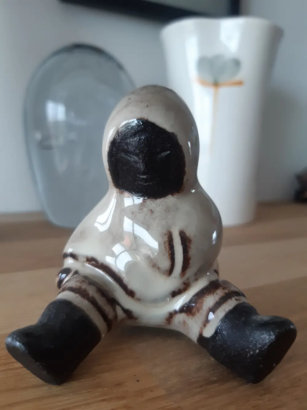 Hyllested keramik Inuit - grønlandsk figur