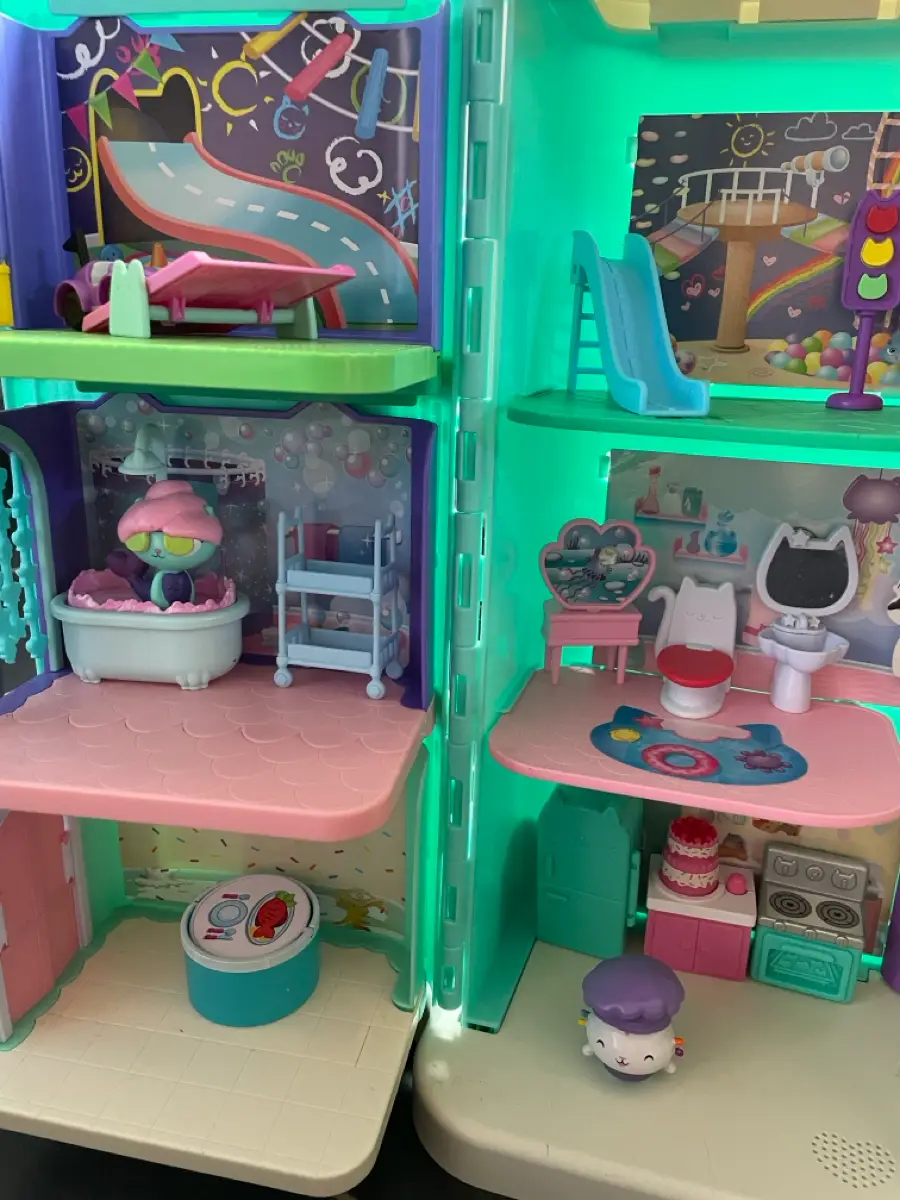 Ukendt Gabbys dukkehus med alle rum