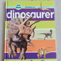 Min første billedbog om dinosaurer Bog