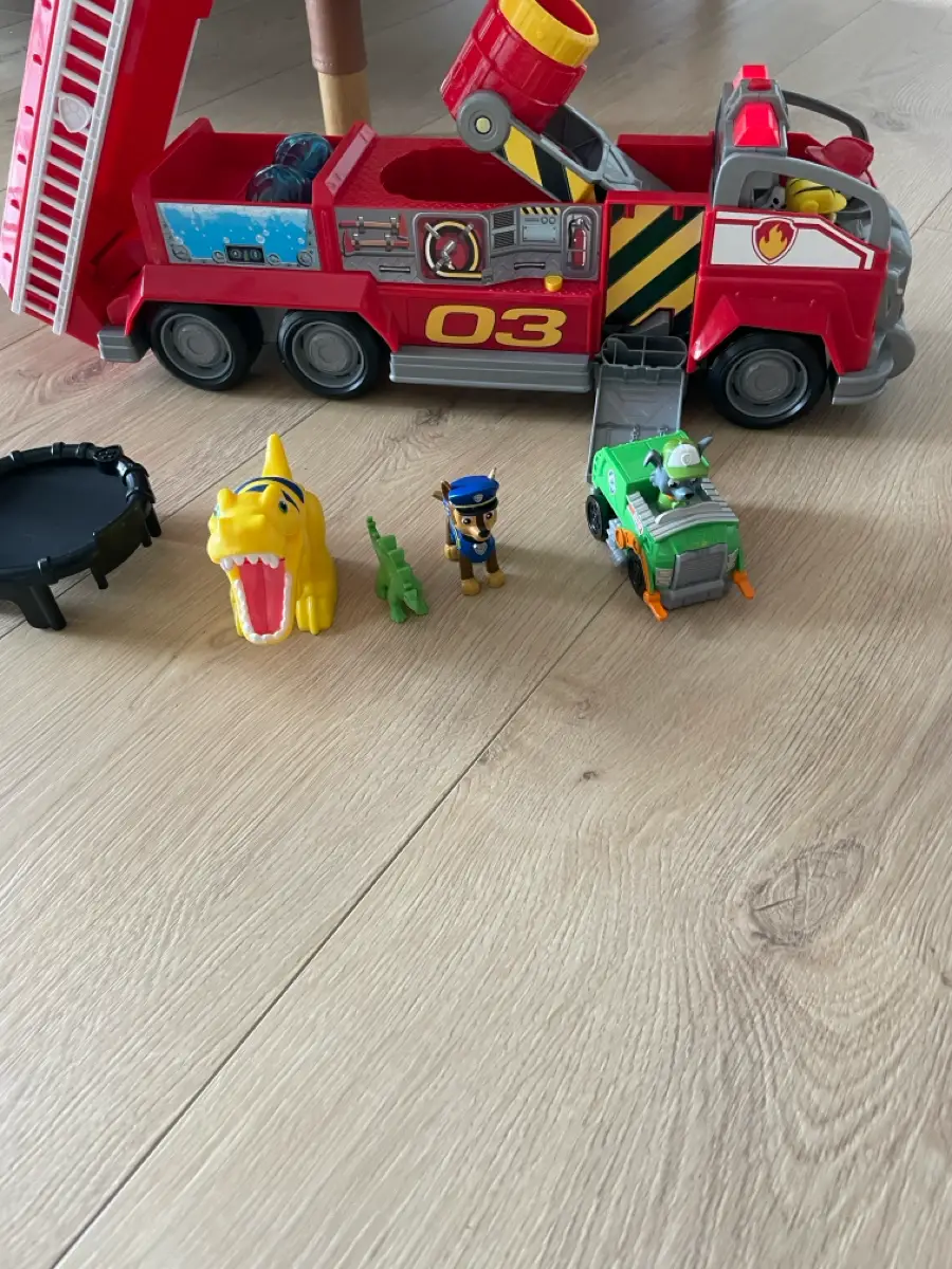 Paw Patrol Brandbil og figurer