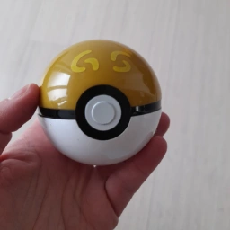 Pokémon Ball