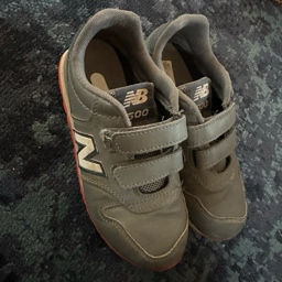 New Balance Sneakers