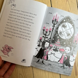 Isadora Moon holder fødselsdag Bog