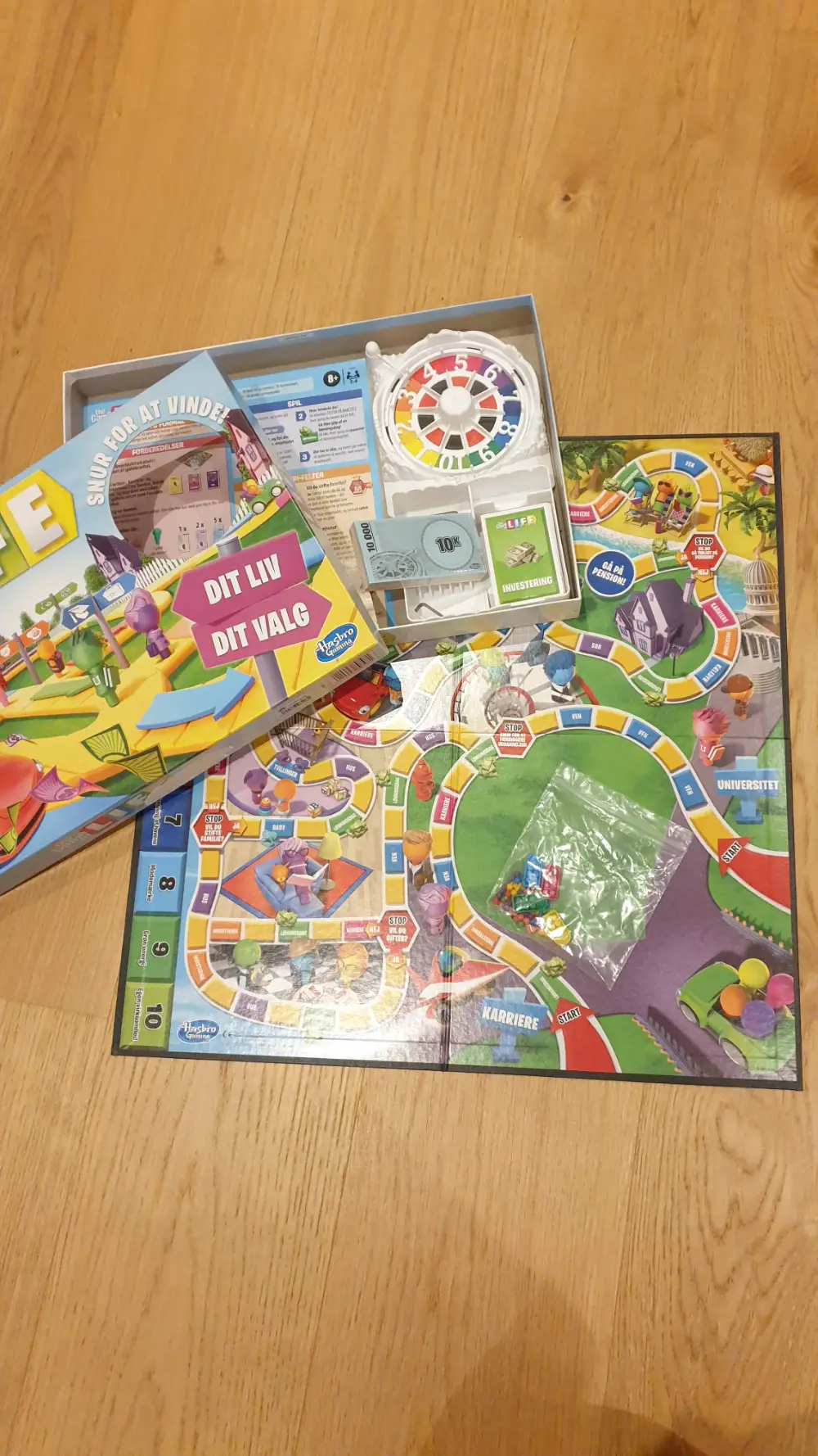 Hasbro The game of life