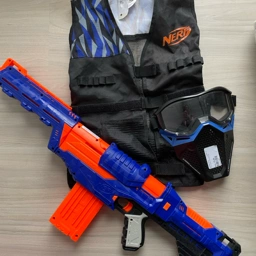 Nerf Gun + vest + visir