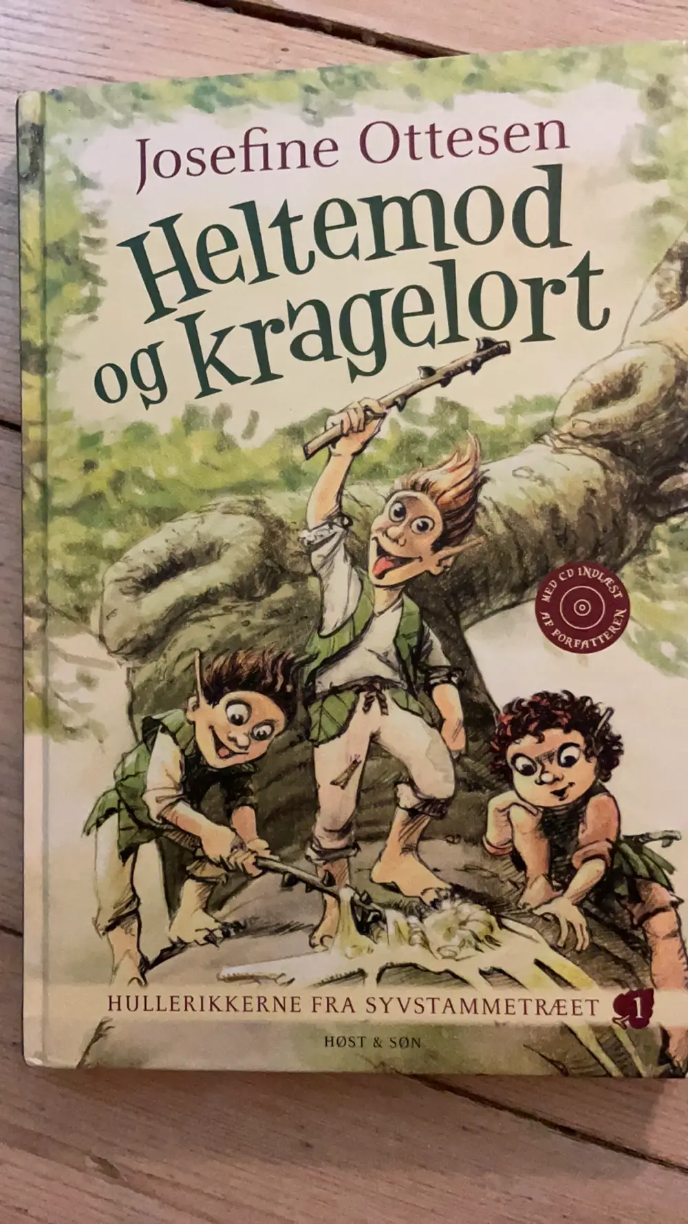 Heltemod og Kragelort Bog