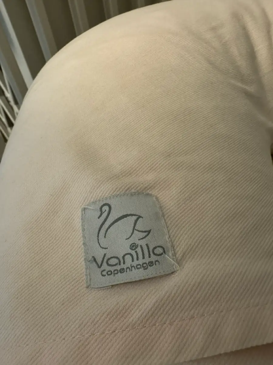 Vanilla Nursing pillow / Ammepude