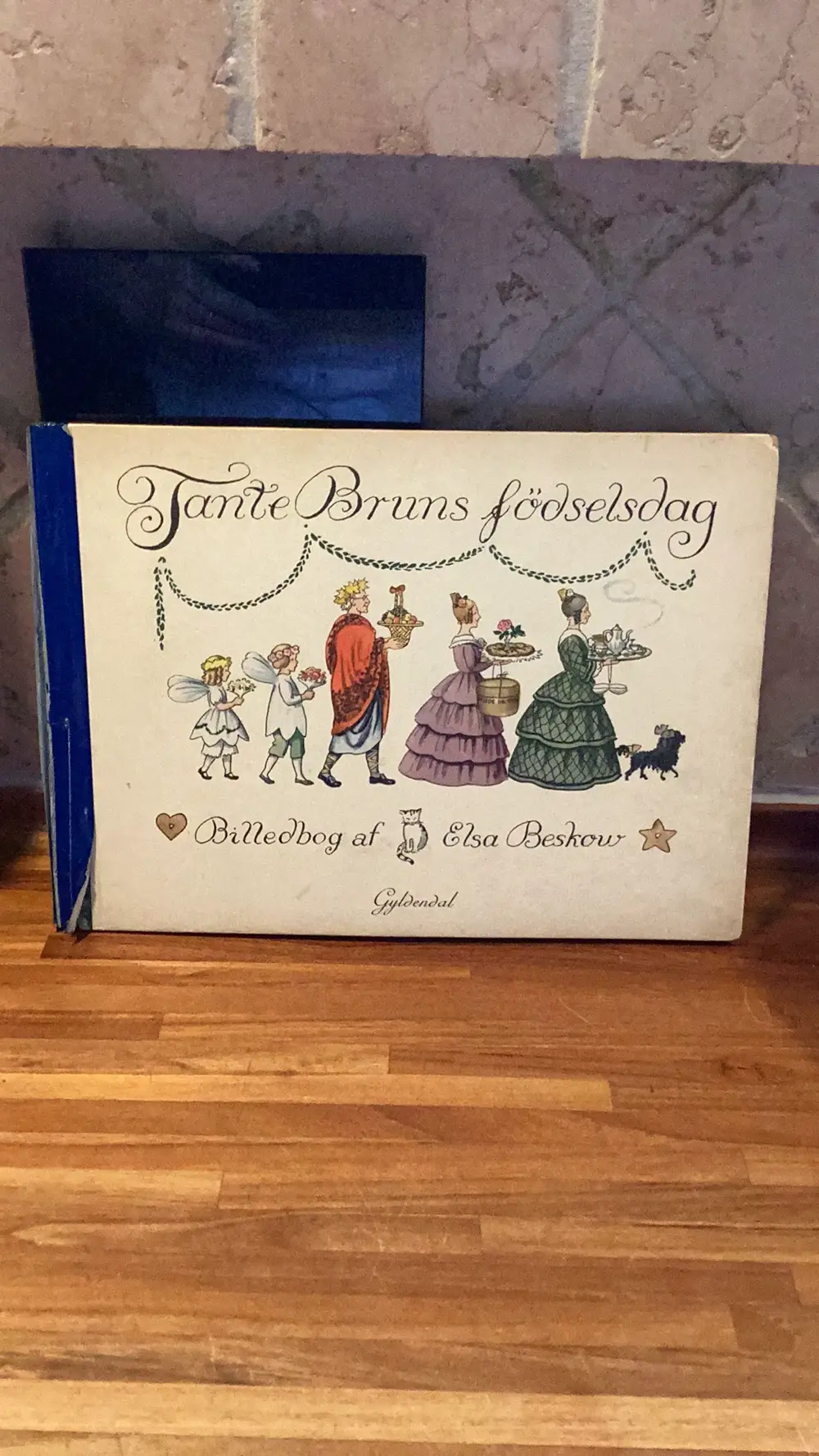 Tante Bruns Fødselsdag Elsa Beskow bog