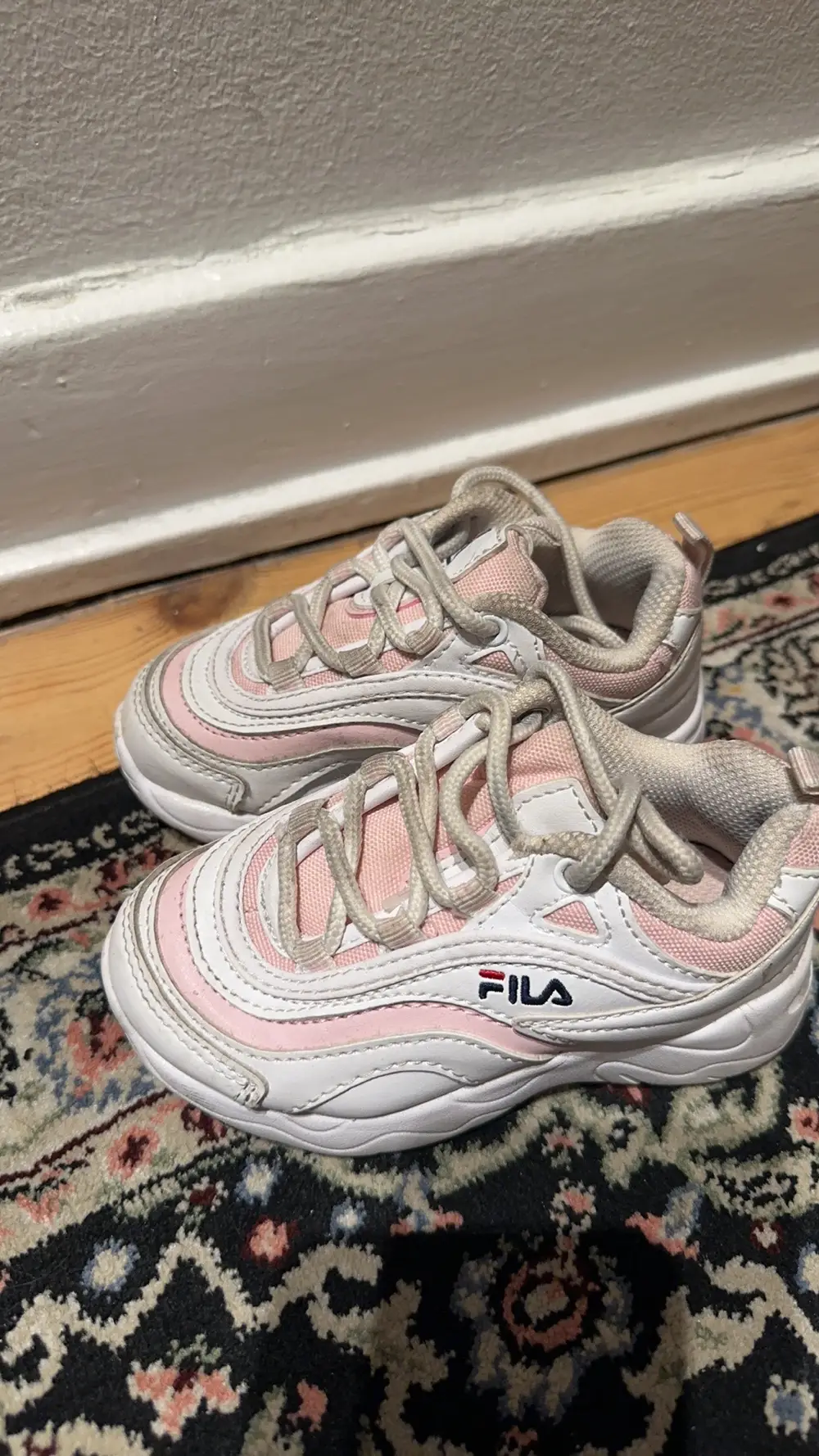 FILA Sko