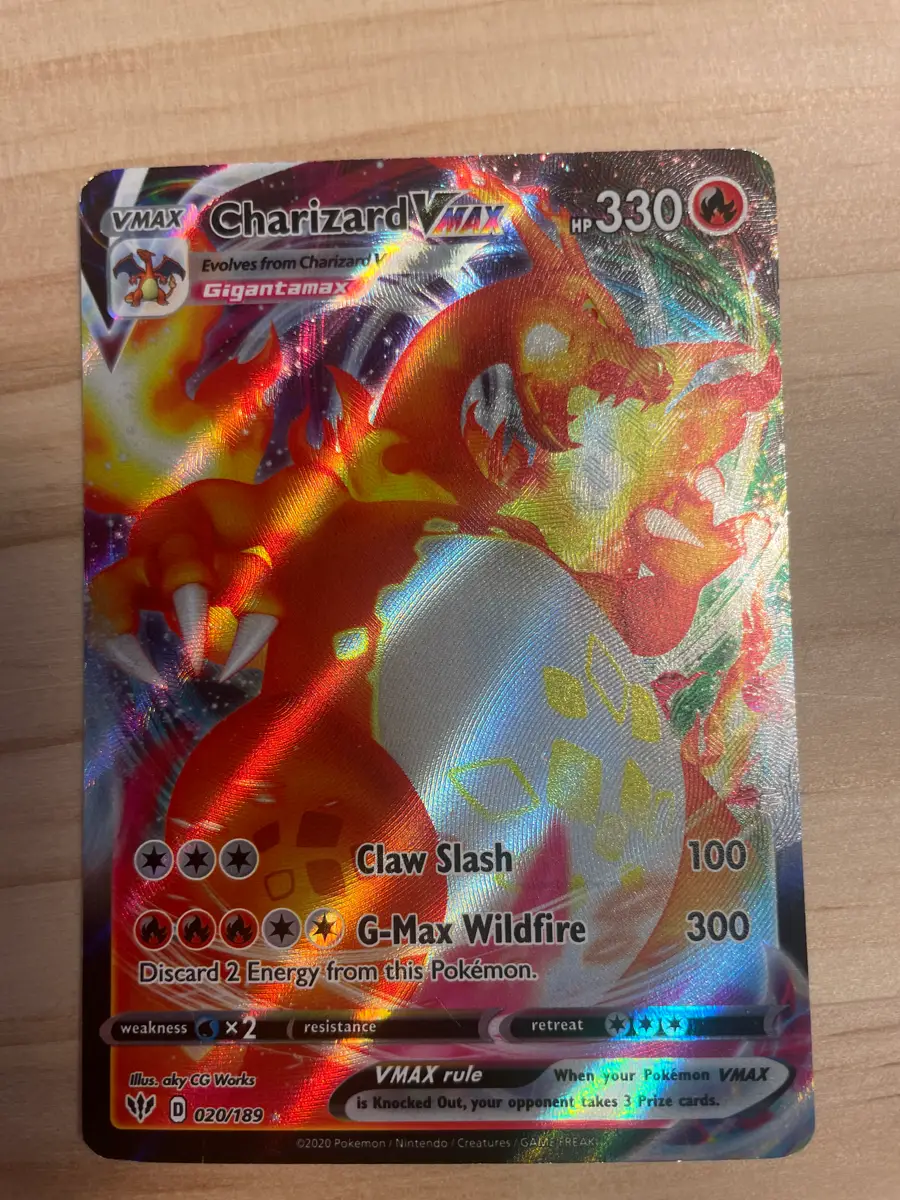 Pokémon Vmax Charizard