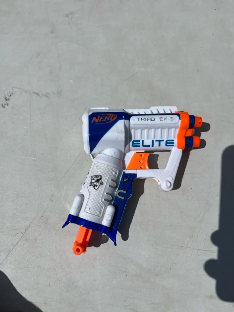 Nerf pistol