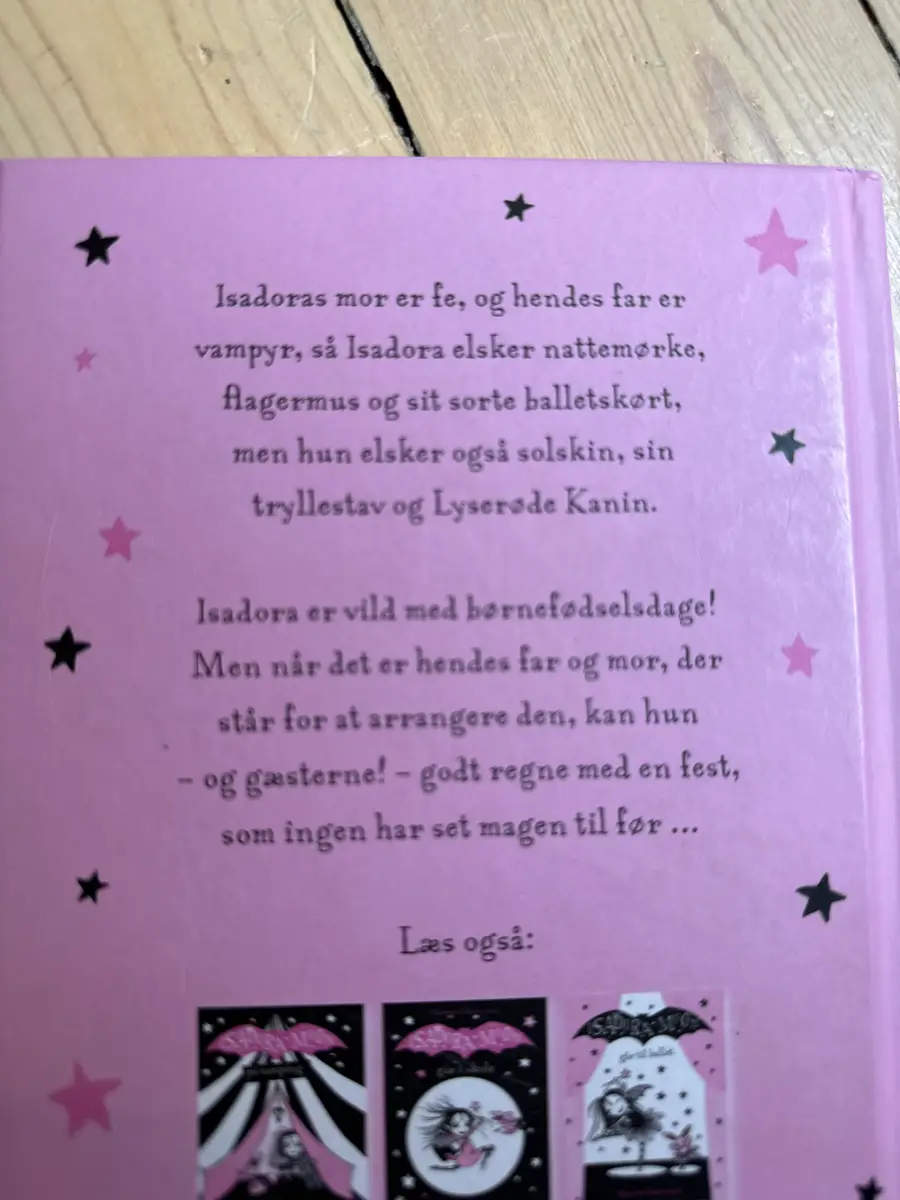 Isadora Moon holder fødselsdag Bog