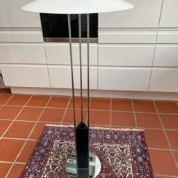 Designere - se nedenfor Standerlampe