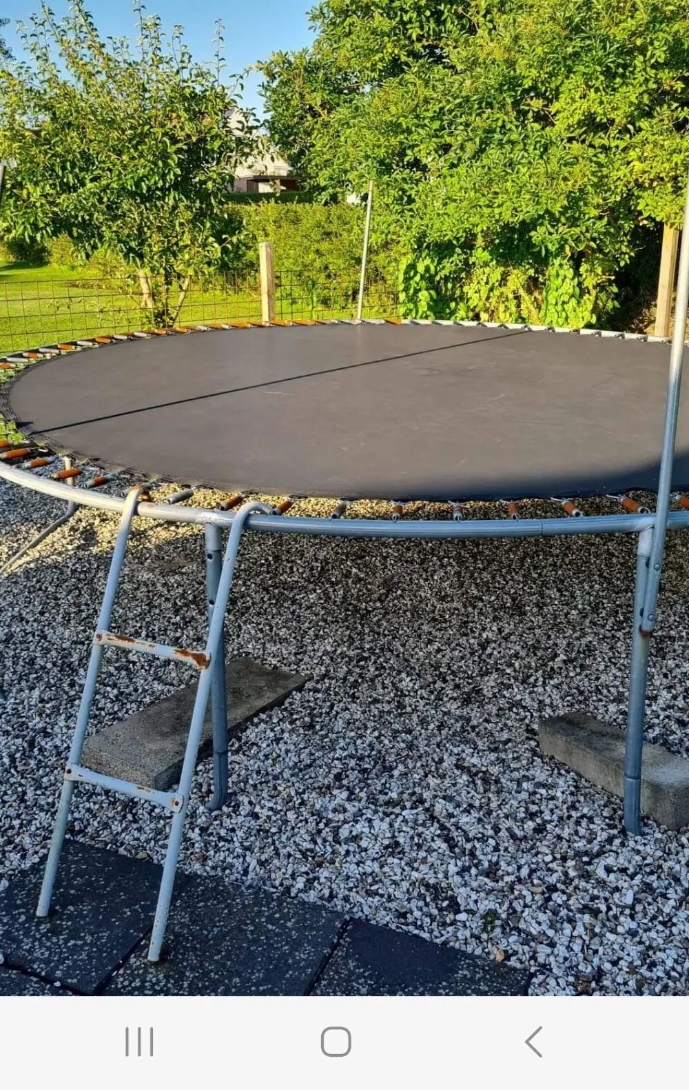 Ukendt Trampolin