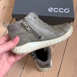 ECCO Sneaker