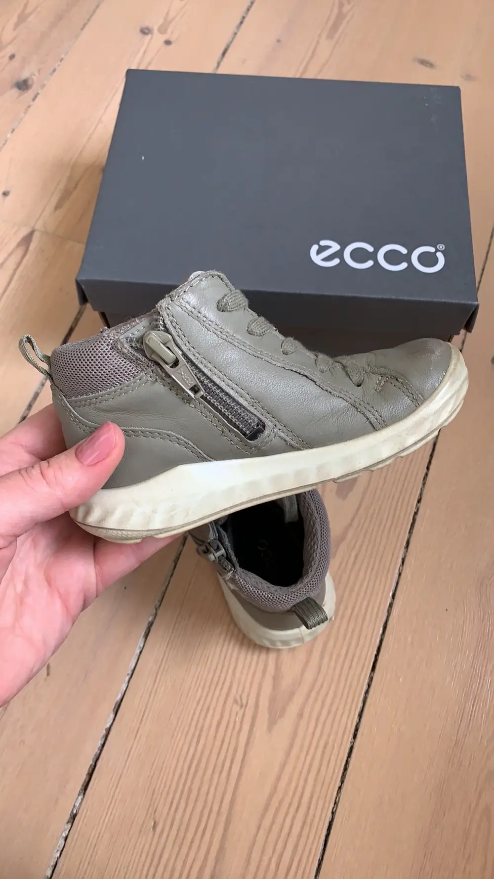 ECCO Sneaker