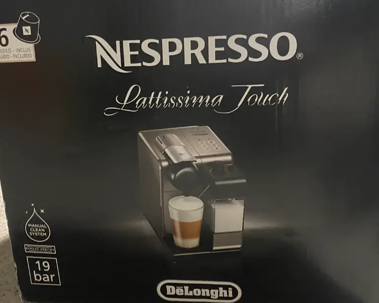 Nespresso Kaffemaskine