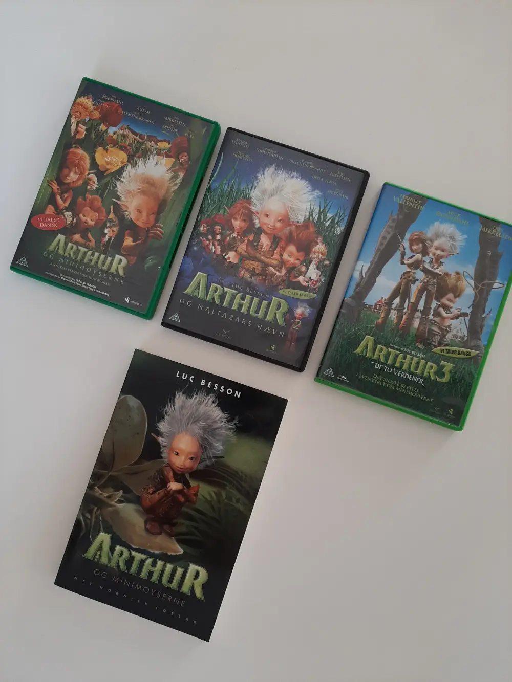 Arthur og minimoyserne Bog og tre film (DVD)