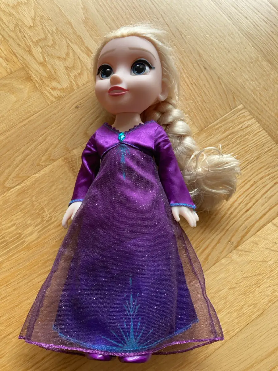 Disney Syngende Elsa-dukke