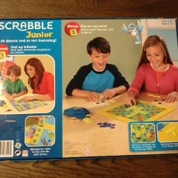 Mattel games Scrabble junior