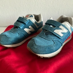 New Balance Sneakers