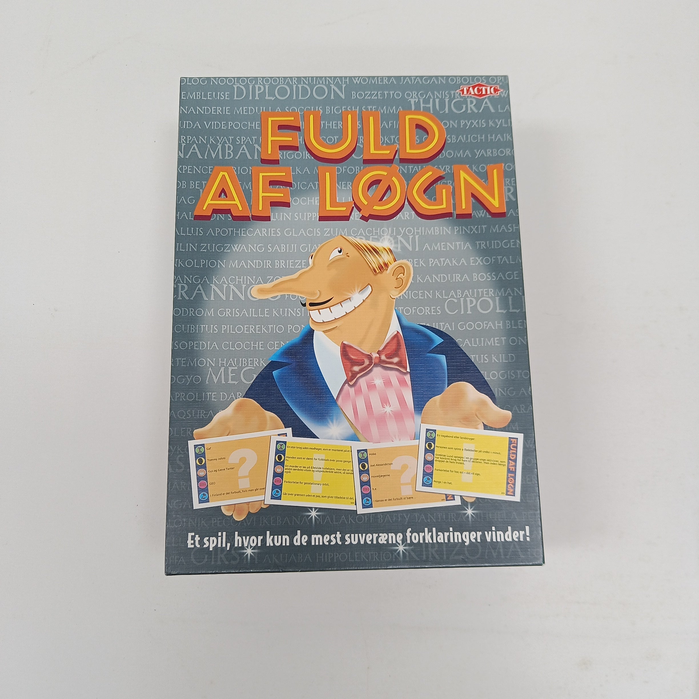 Fuld af  Løgn