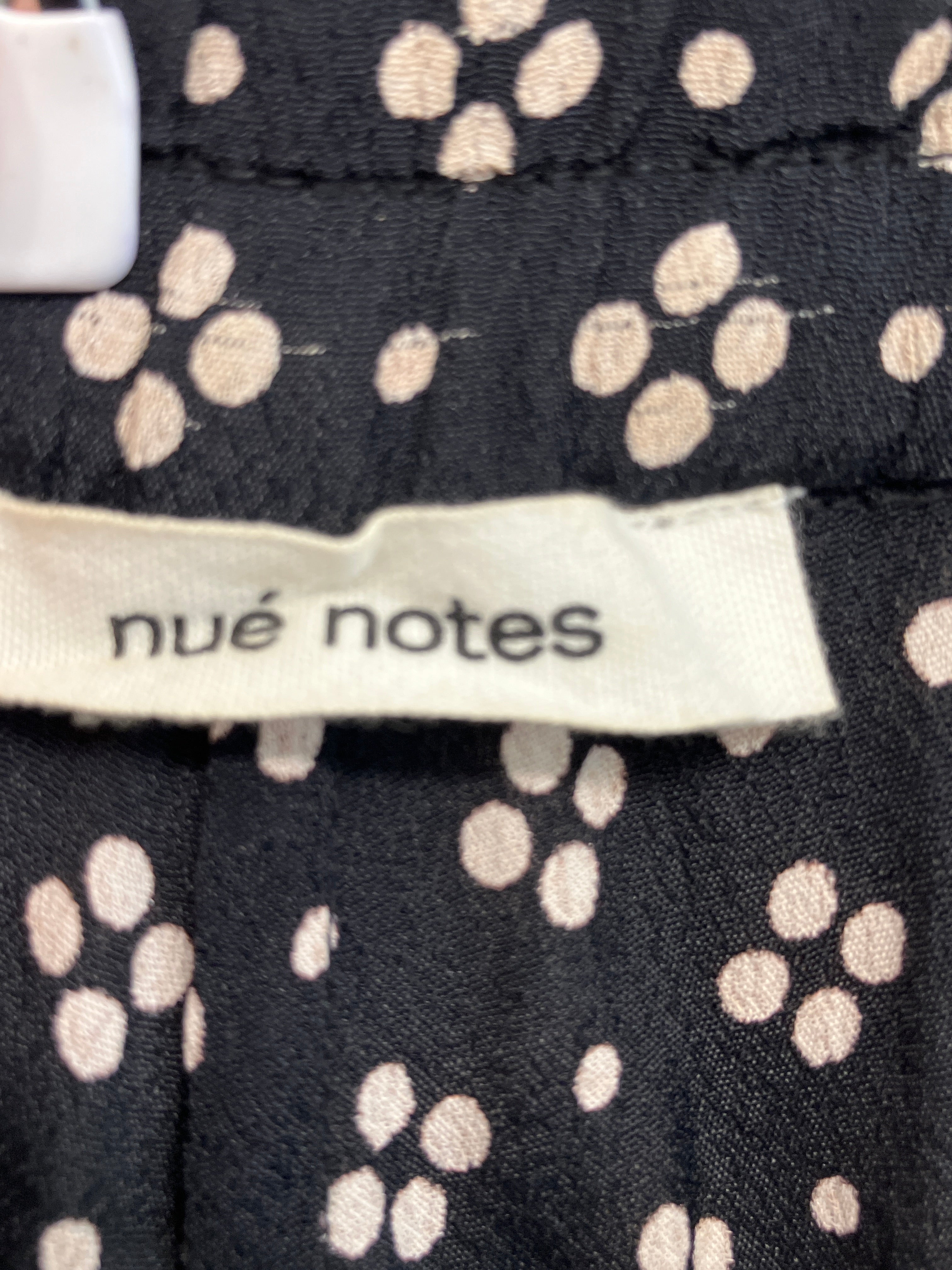 Nué Notes Nederdel