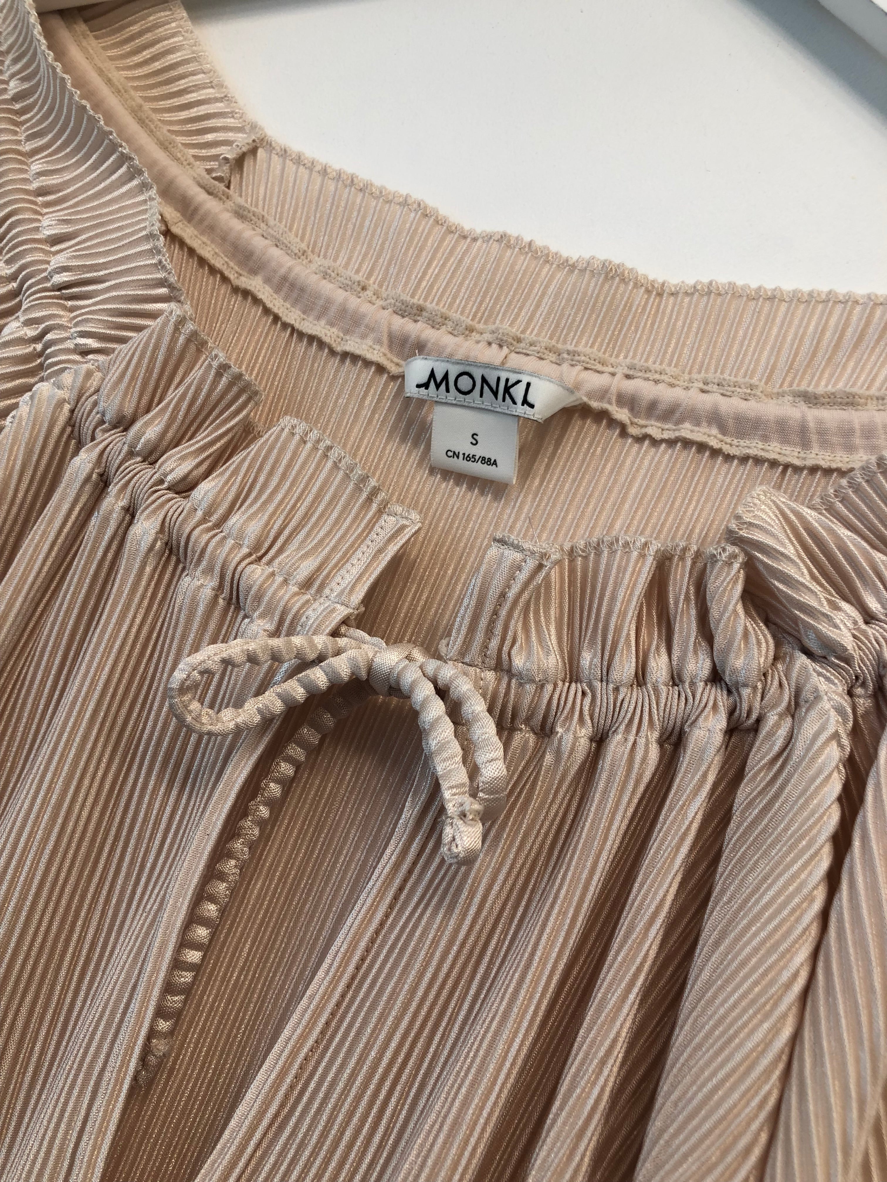 Monki Bluse