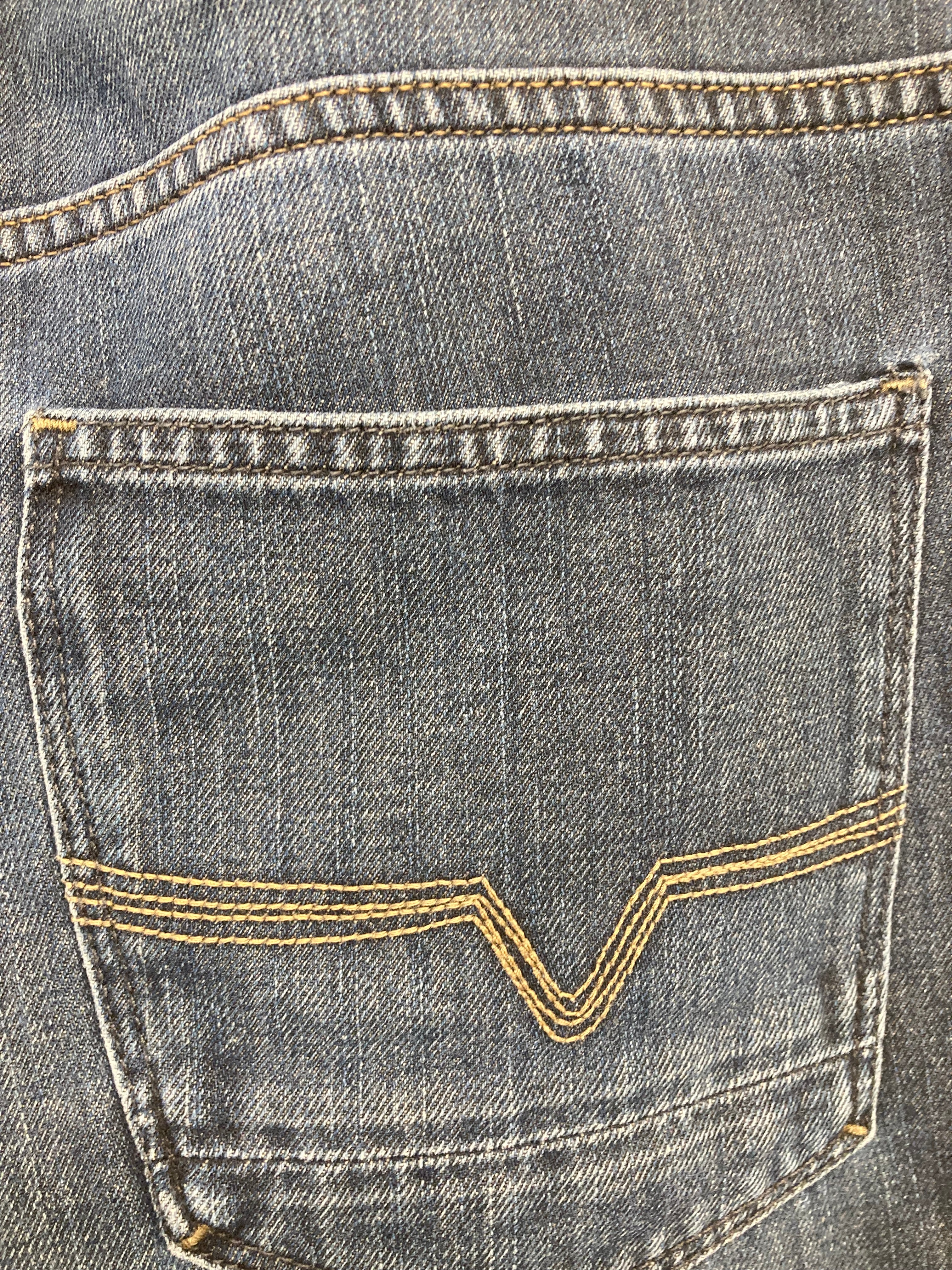 Bison Jeans