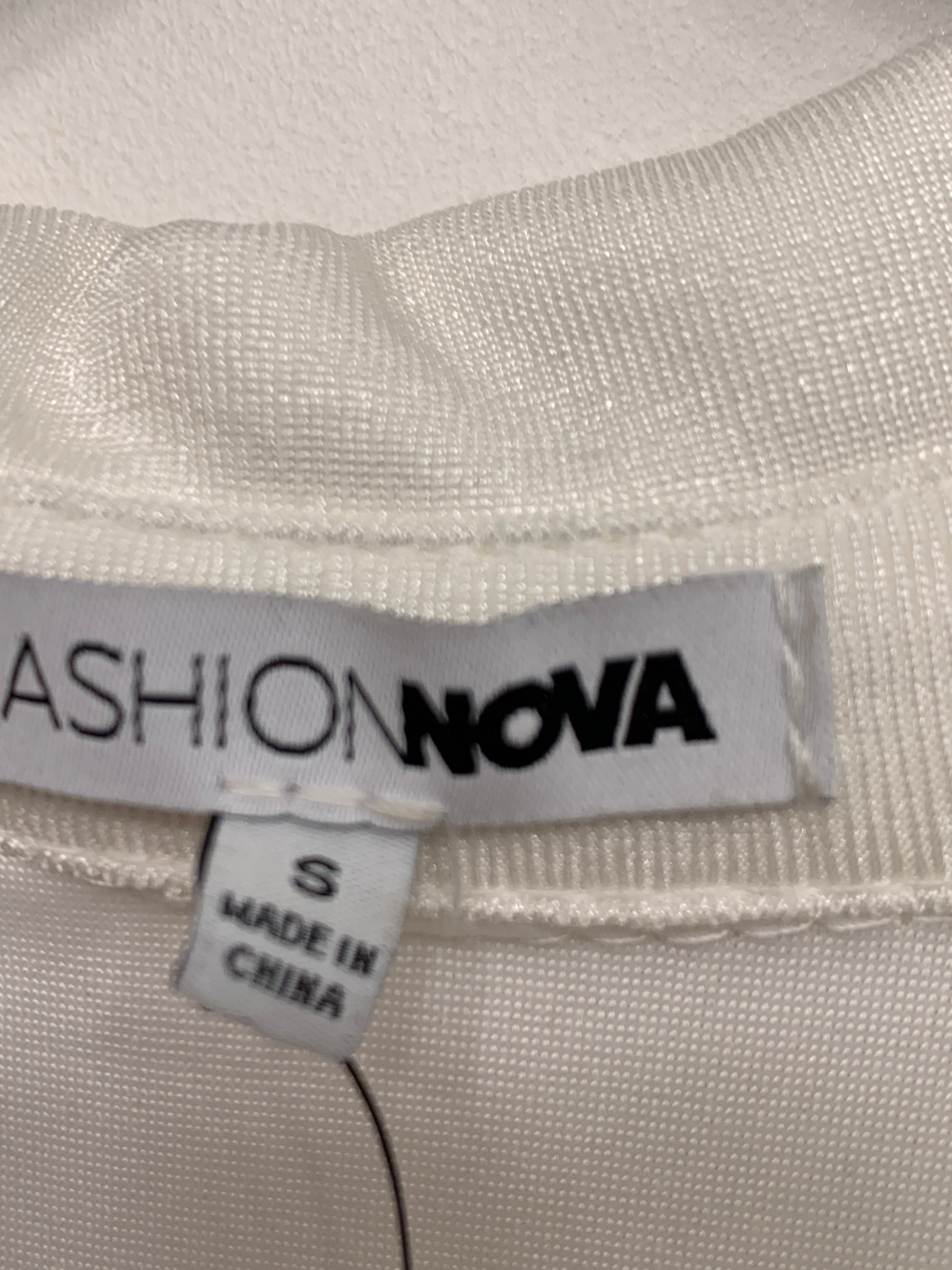 Fashion Nova Kjole