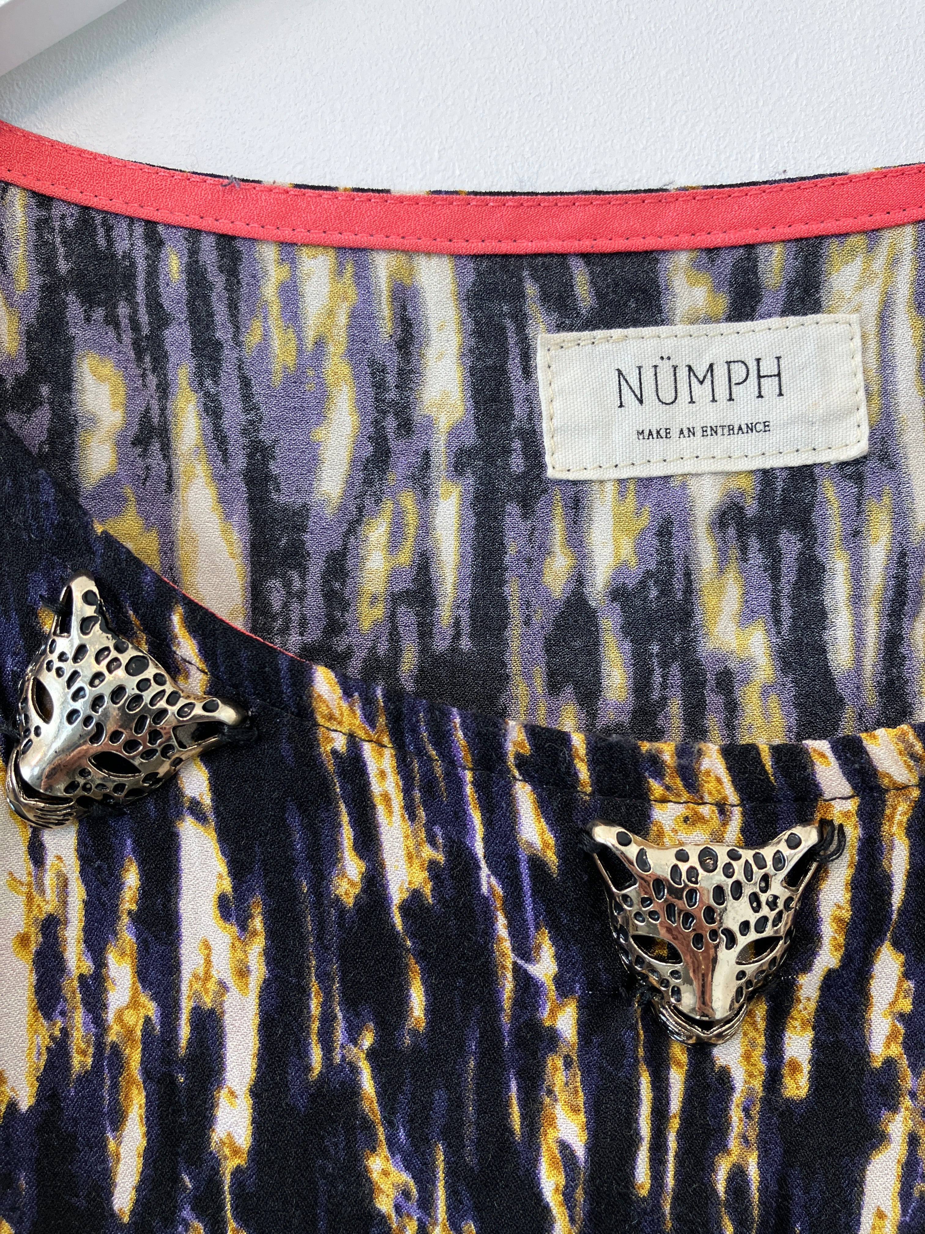 Numph Bluse