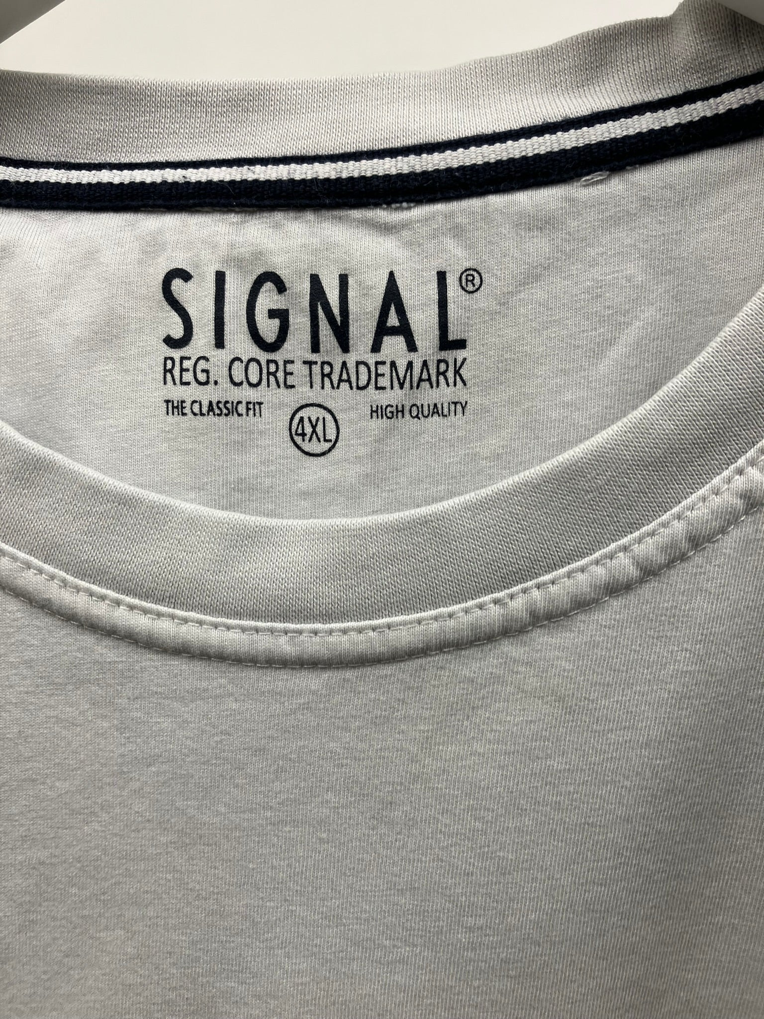 Signal T-Shirt