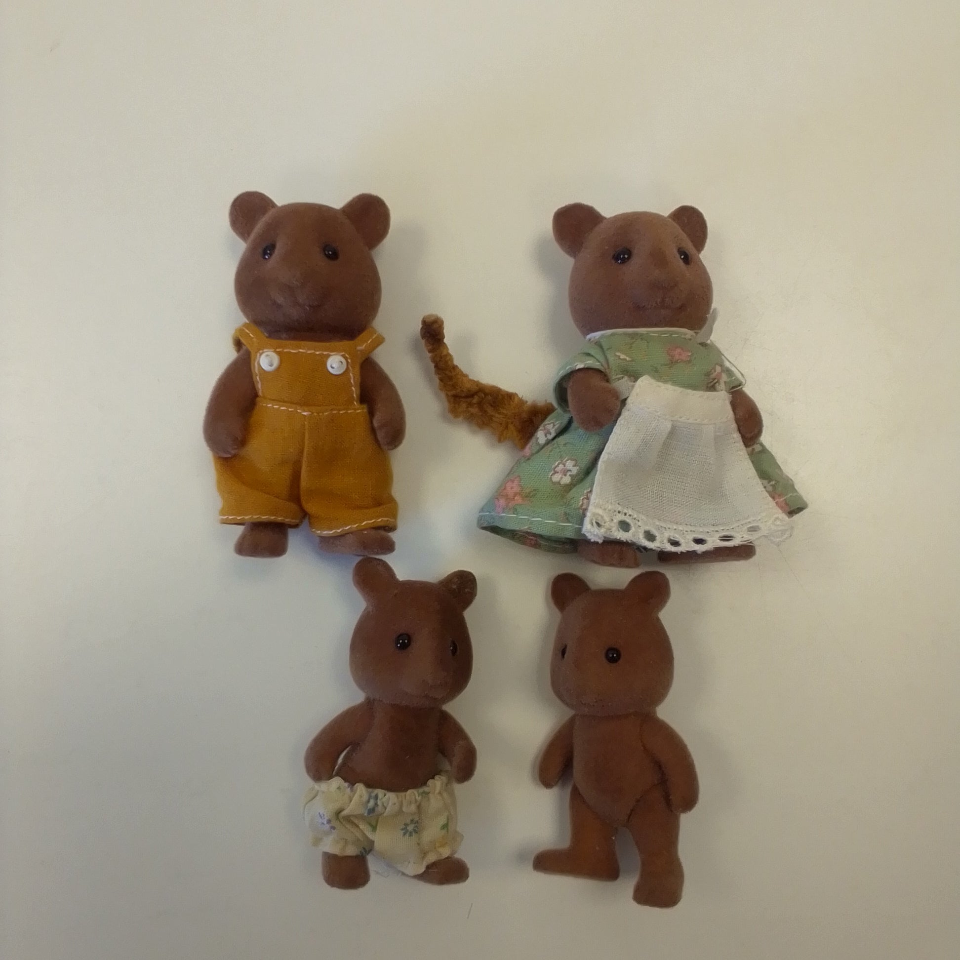 Sylvanian Families - Egern mor med sin familie