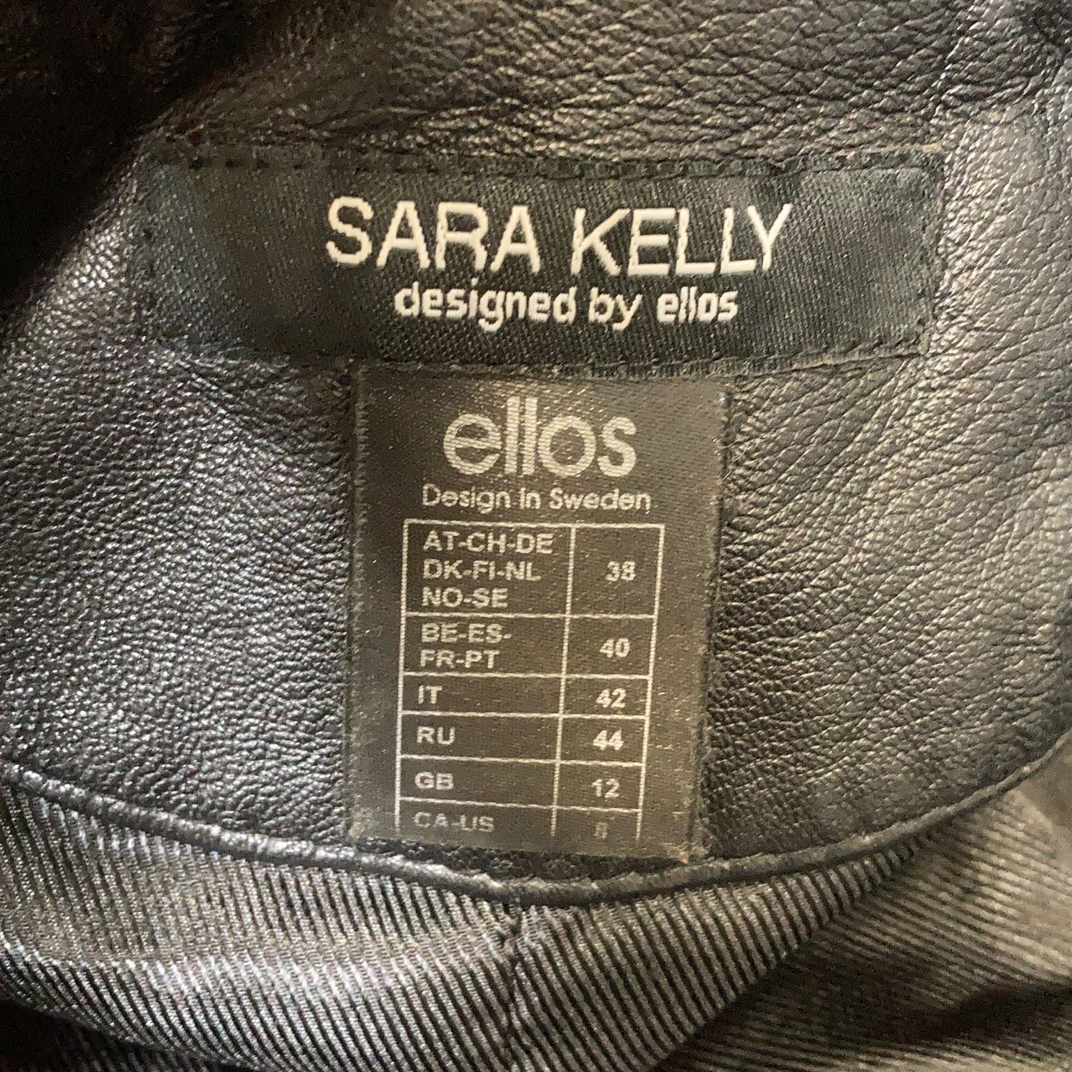 Sara Kelly by Ellos