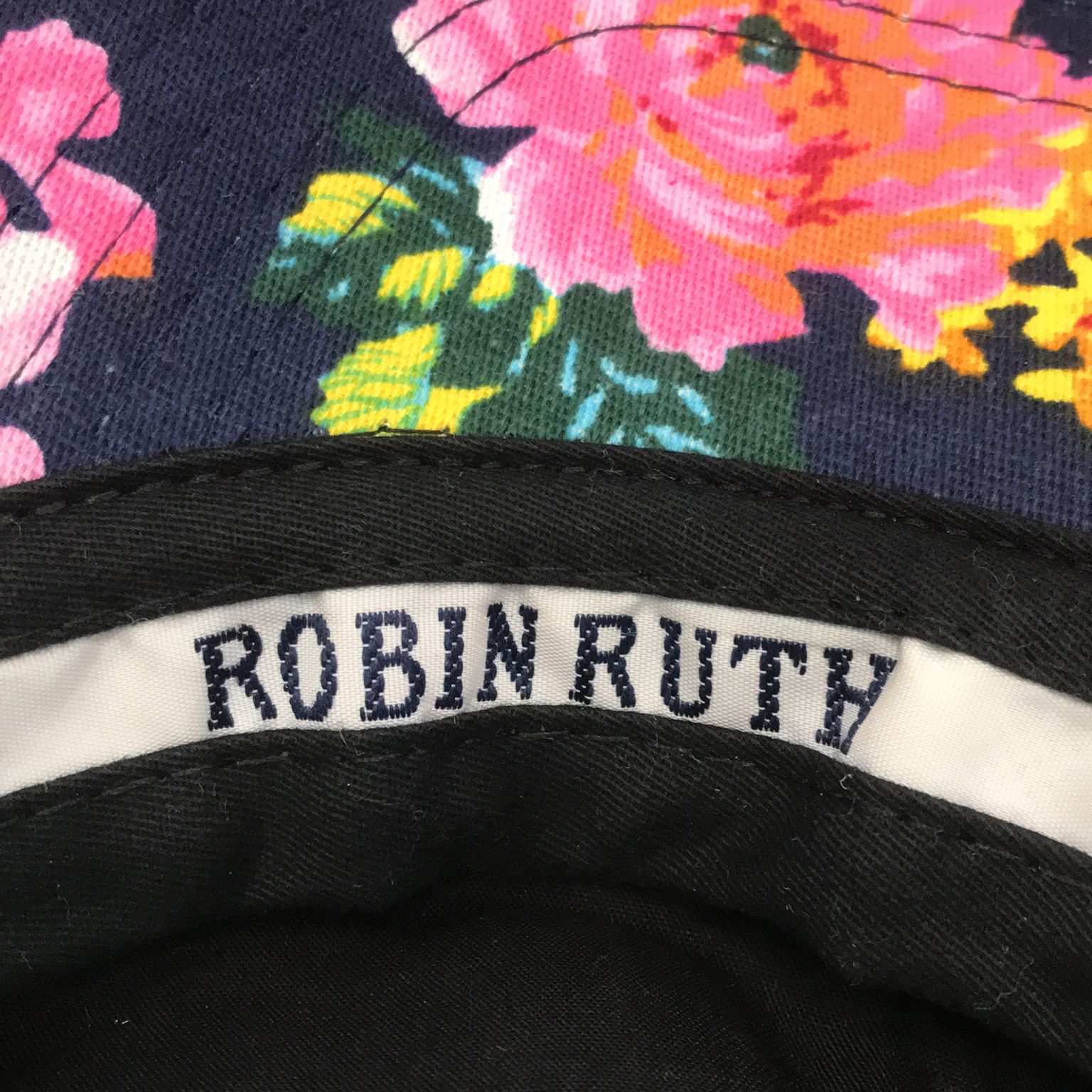 Robin Ruth