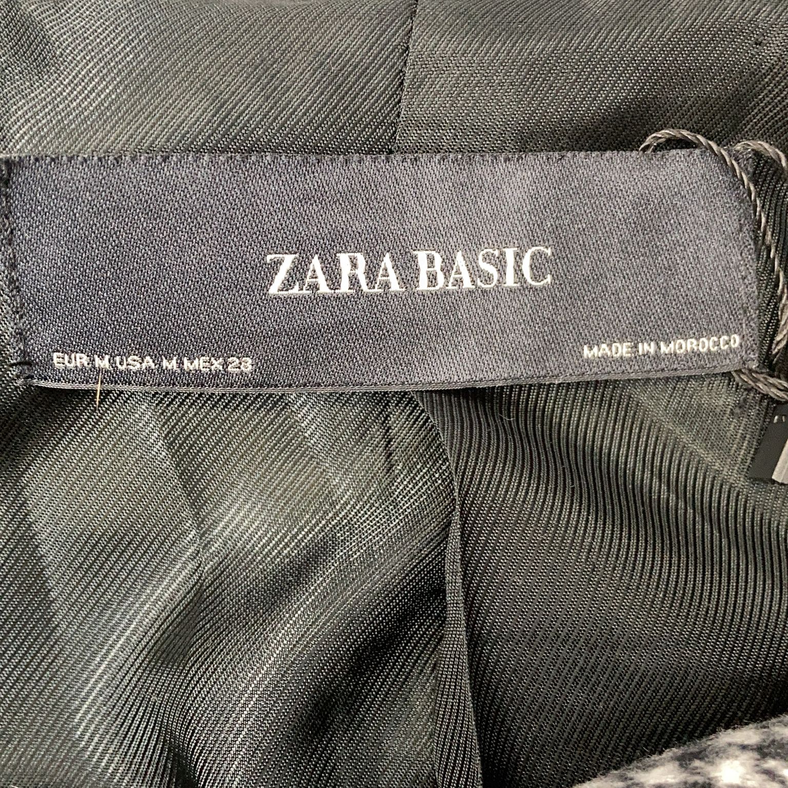 Zara Basic