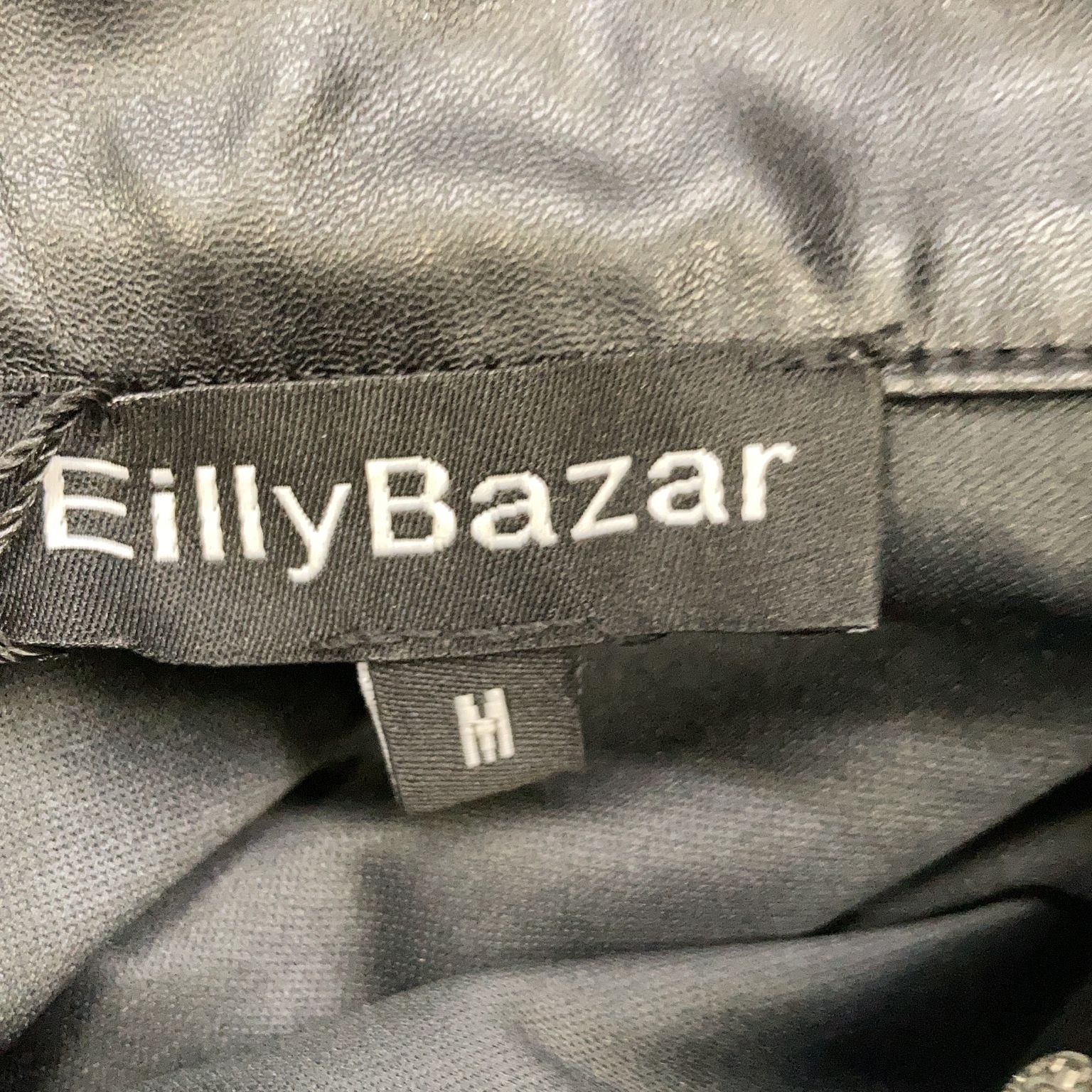 Eilly Bazar