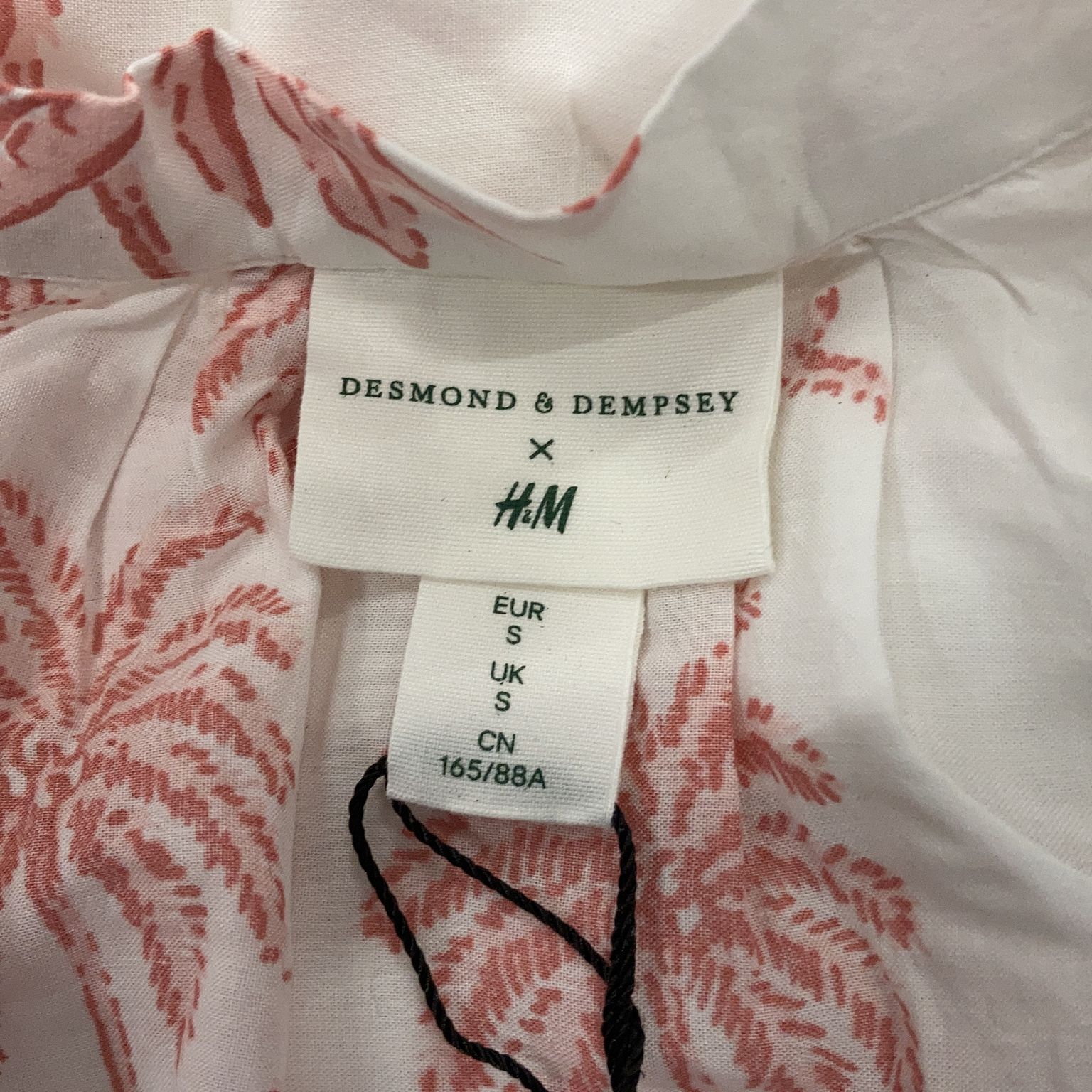 Desmond  Dempsey x HM