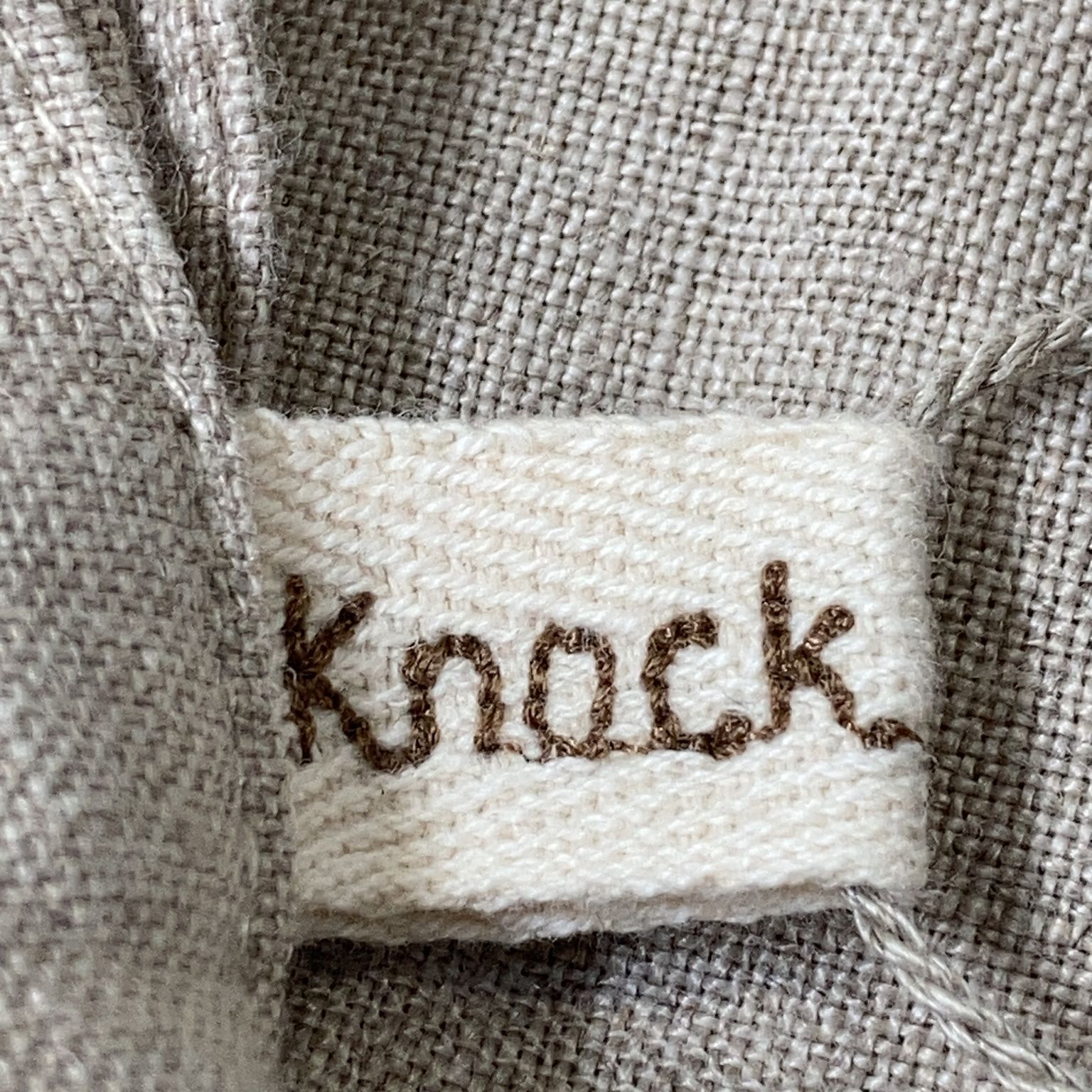 KNOCK