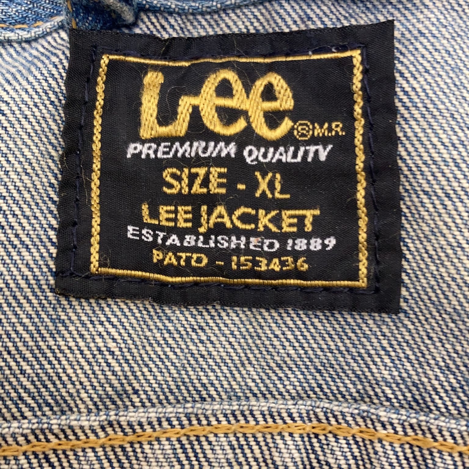 Lee