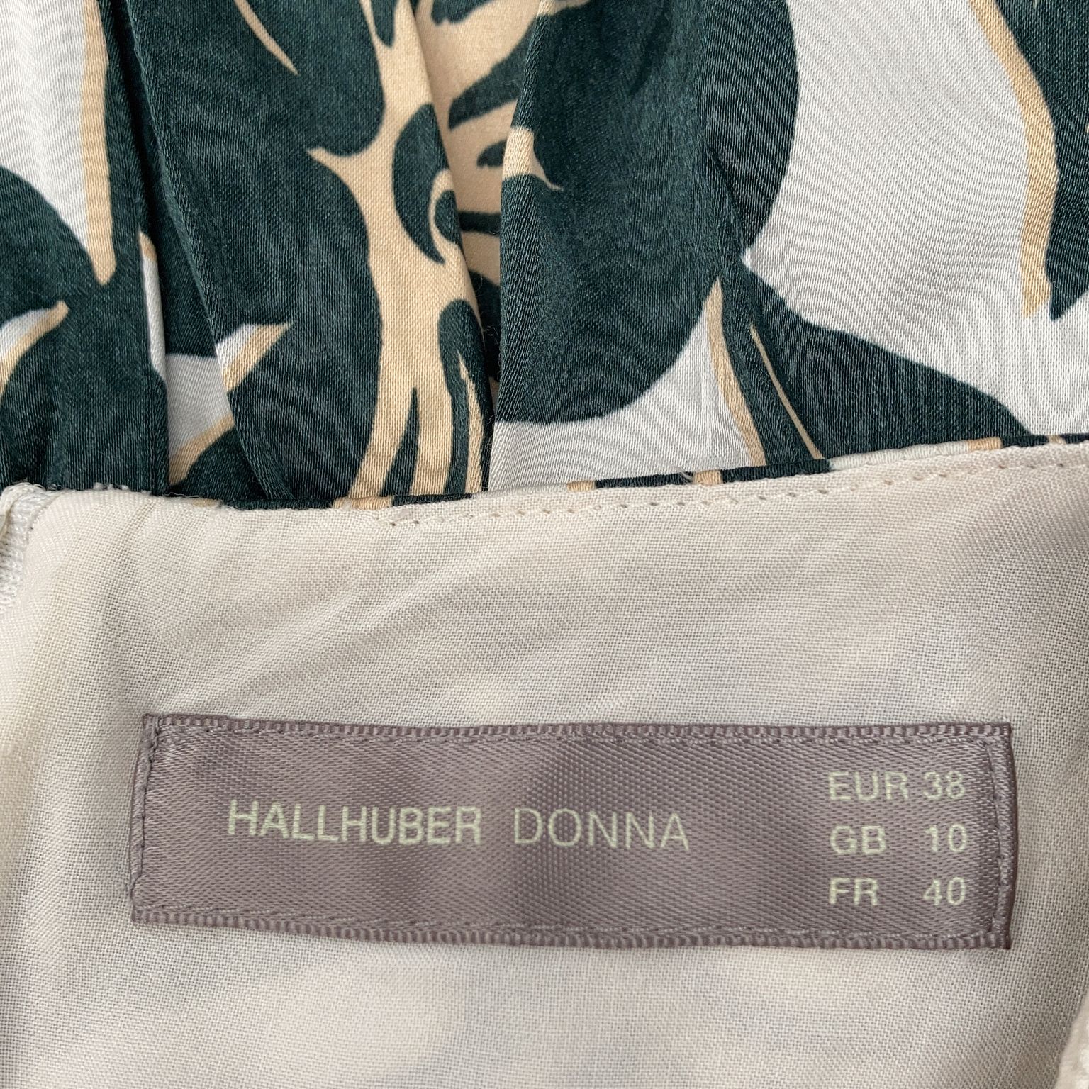 Hallhuber Donna