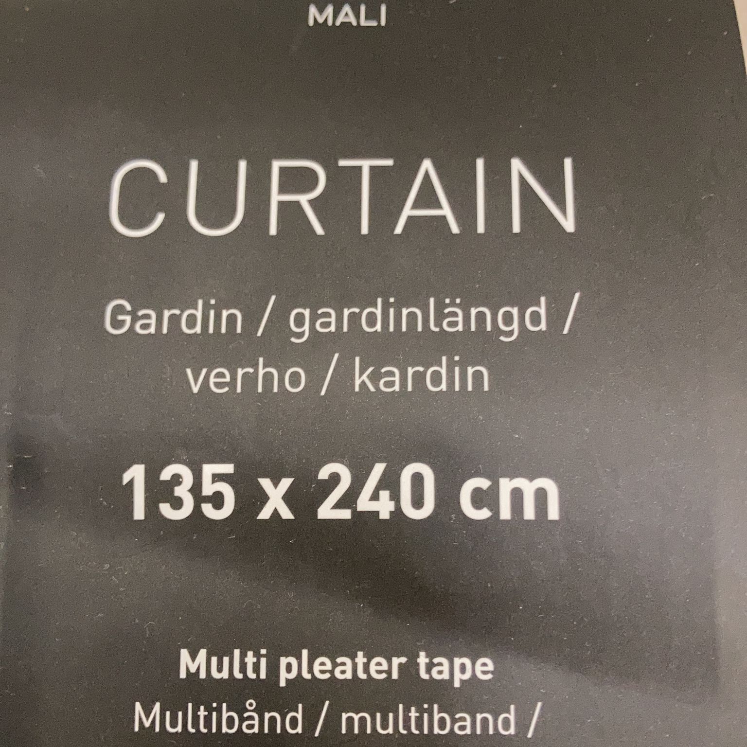 Curtain