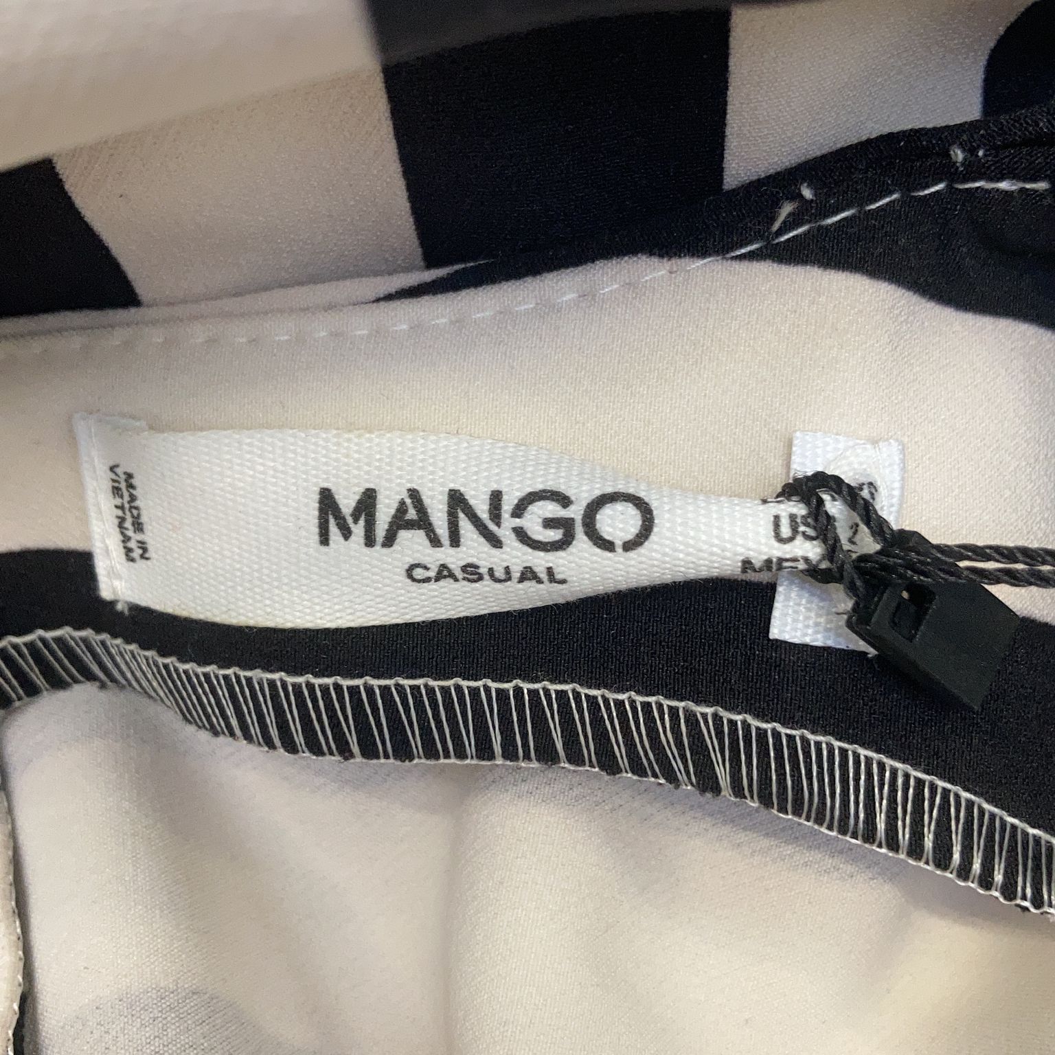 Mango Casual