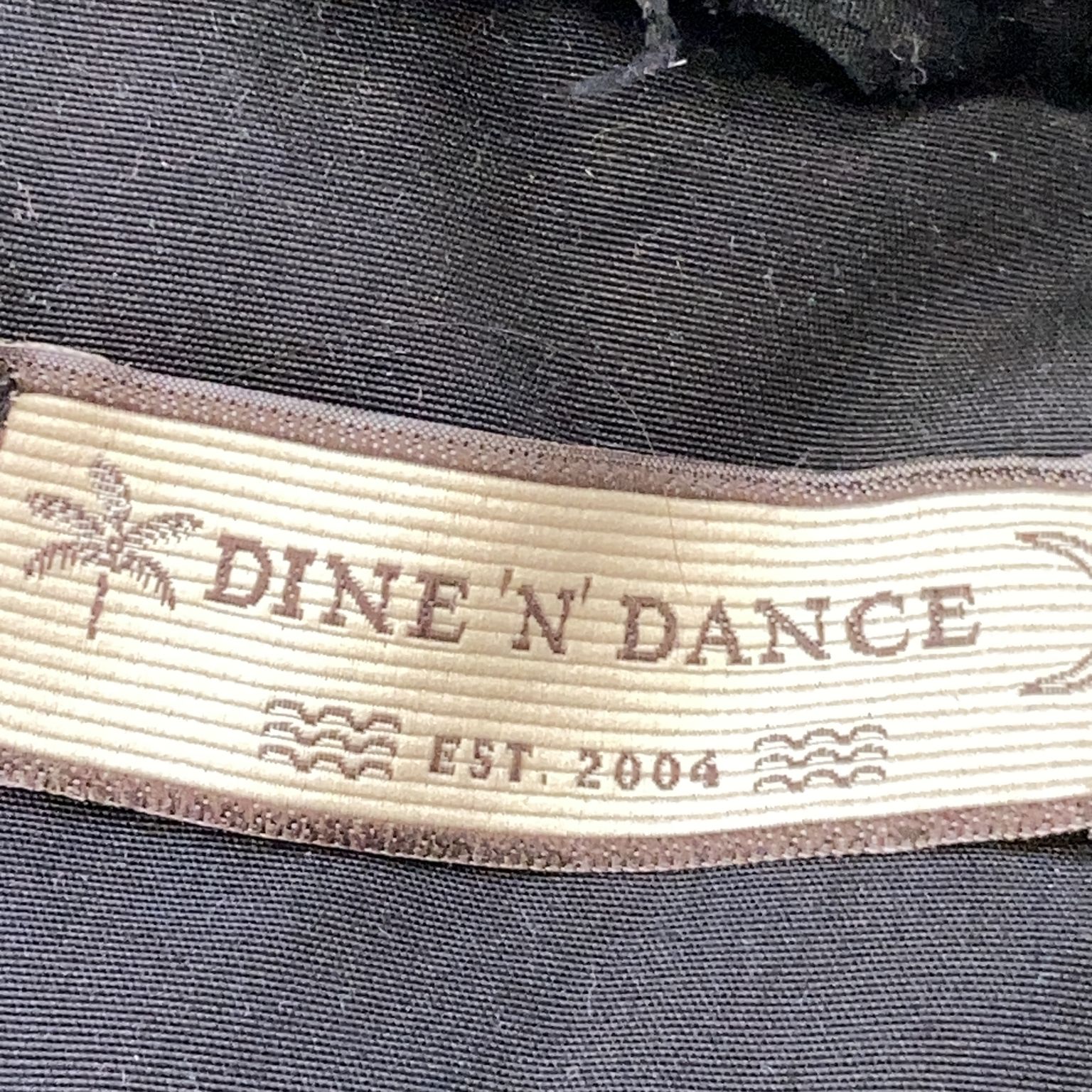 Dine'n' Dance