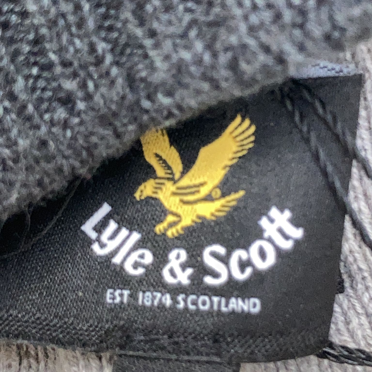 Lyle  Scott