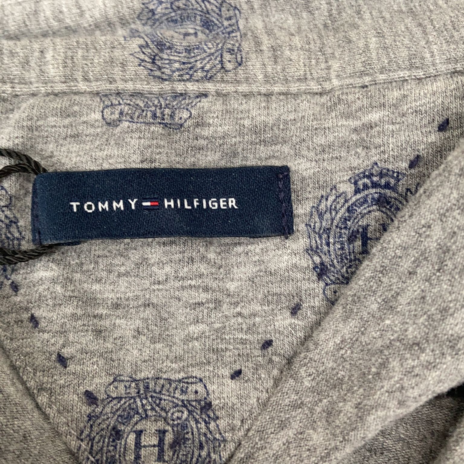 Tommy Hilfiger