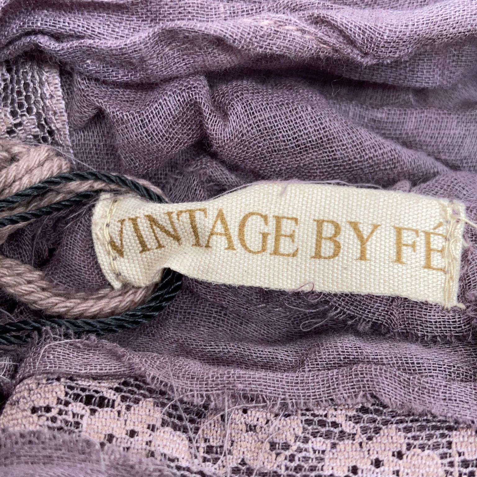 Vintage by Fe