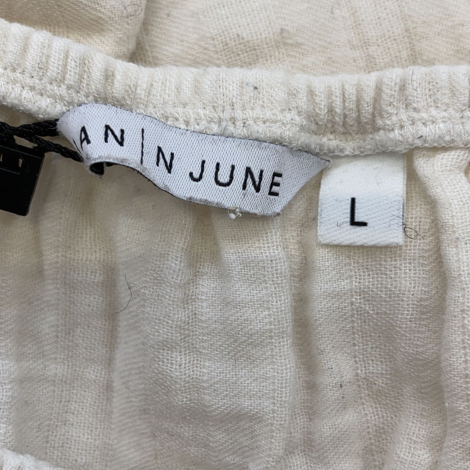 Jan 'N June