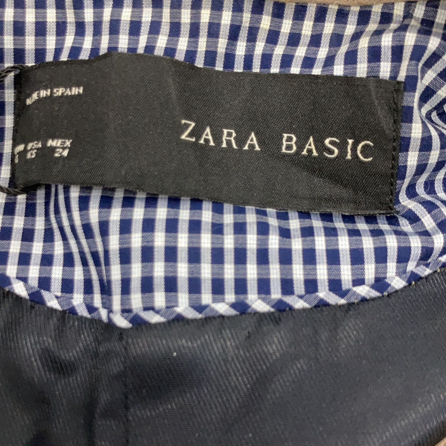 Zara Basic