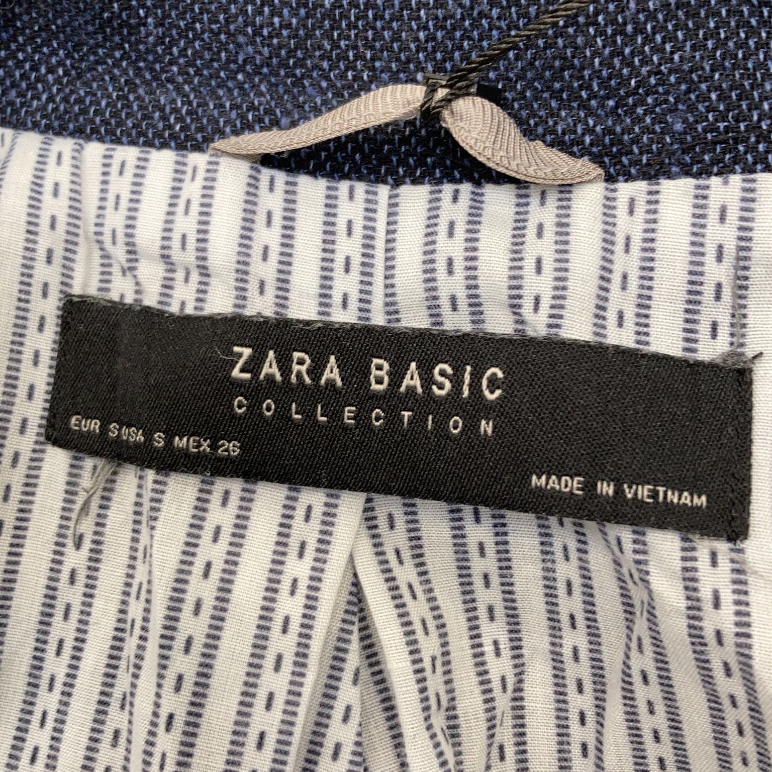 Zara Basic